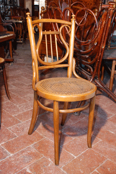 antiquariato: Sedia in faggio Fischel, con lira