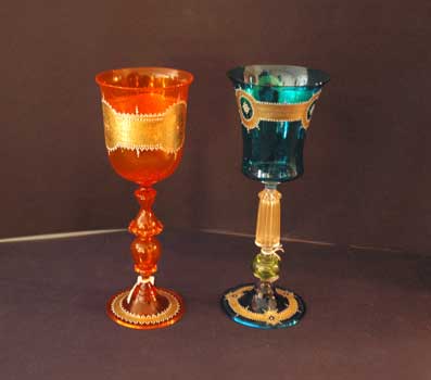 antiquariato: Murano goblets, hand decorated with gold