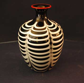 antiquariato: Vaso bianco e nero, fenicio, Murano