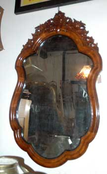 Walnut mirror, XIX century
