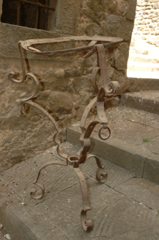 Iron furniture, to put flowers, end of XIX century