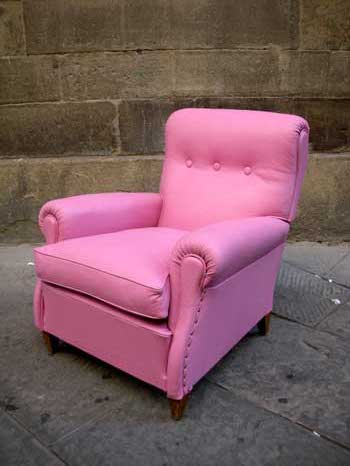Model of Frau armchair, in pink leather